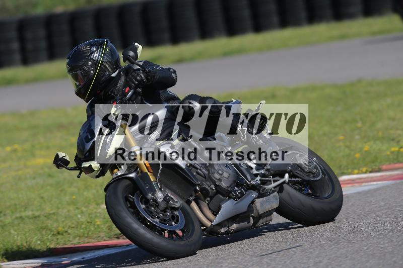 /Archiv-2023/10 21.04.2023 Discover the Bike ADR/Race 3 rot/53